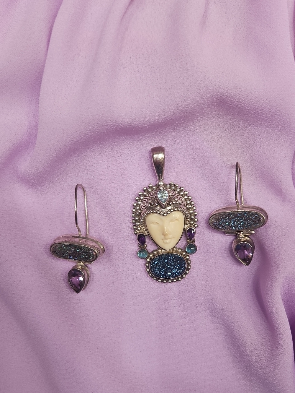 SterlingSilver 925 Amethyt& Sapp DruzyPendant with Matching Earrings Set